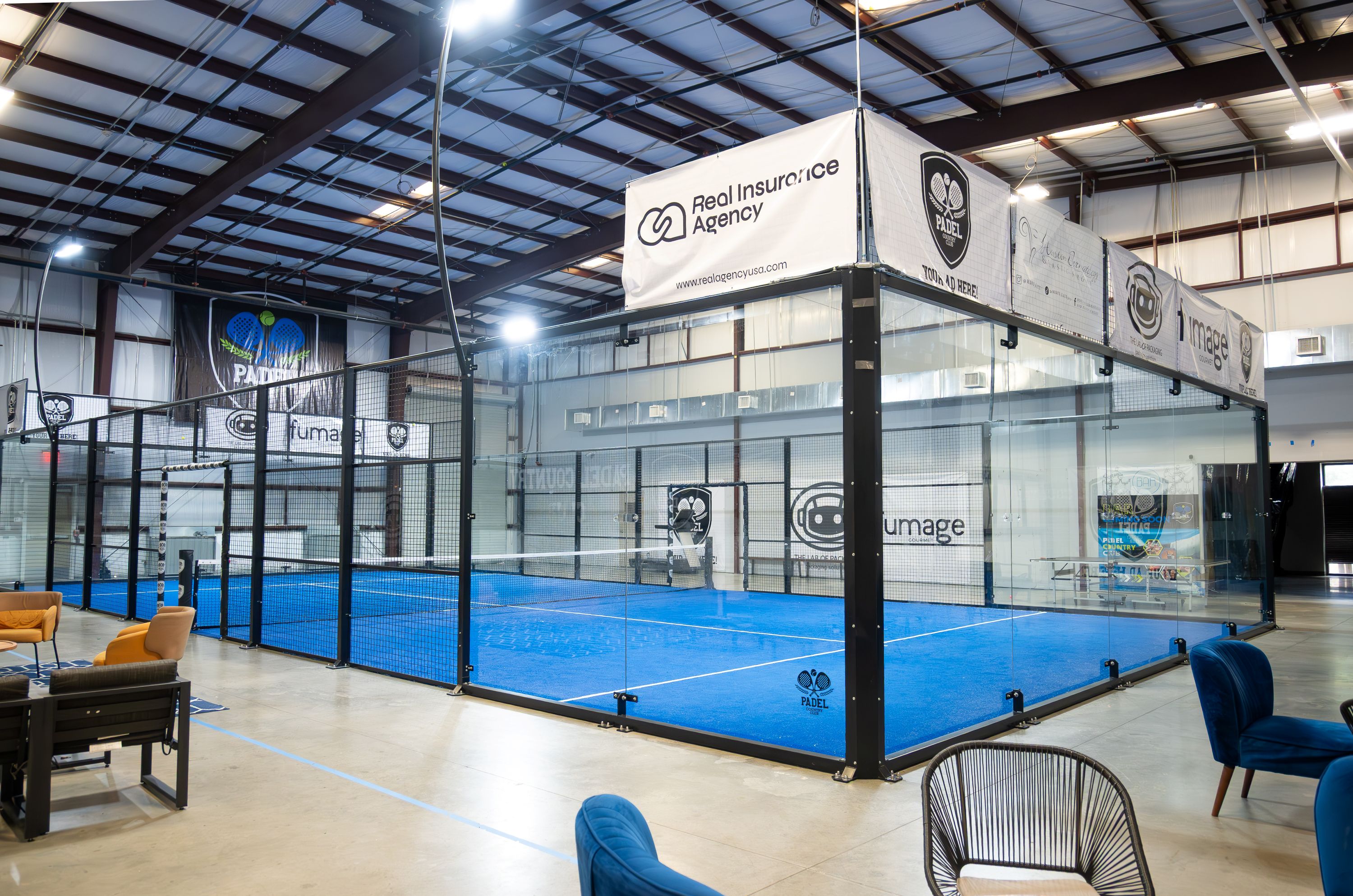 Private rental spaces for events at Padel Country Club